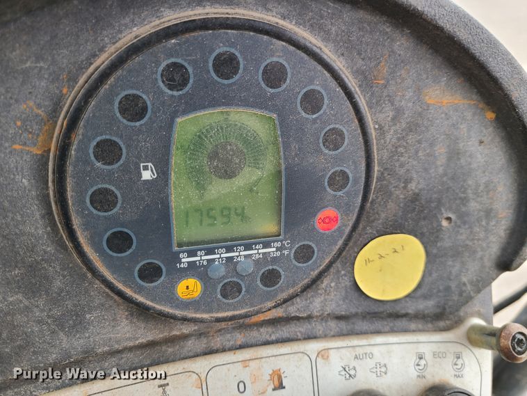 image for item IF9276 2017 Bomag BW11RH-5  pneumatic roller