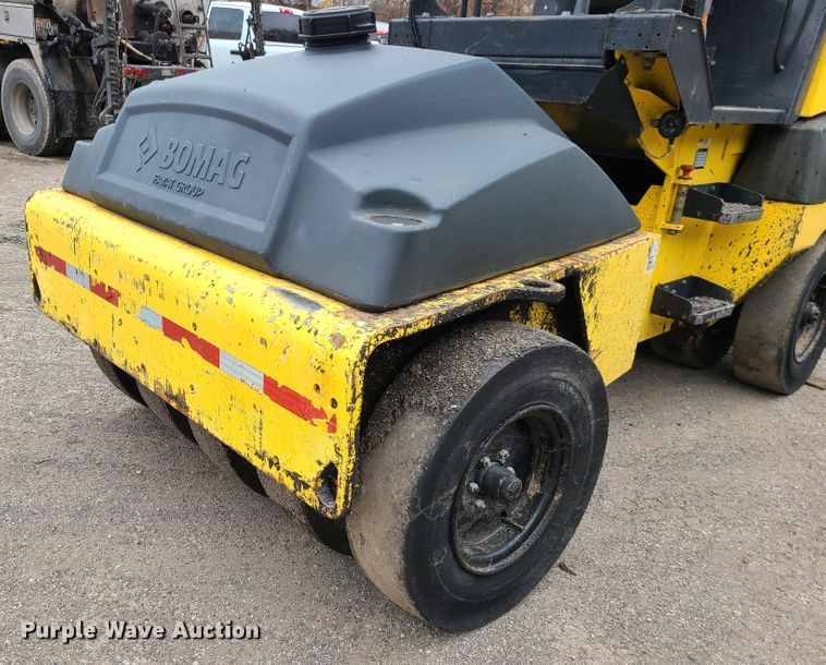 image for item IF9276 2017 Bomag BW11RH-5  pneumatic roller
