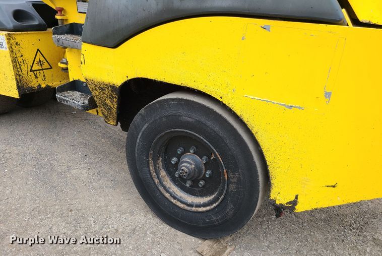 image for item IF9276 2017 Bomag BW11RH-5  pneumatic roller