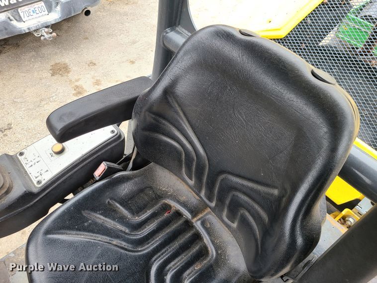 image for item IF9277 2017 Bomag BW11RH-5  pneumatic roller