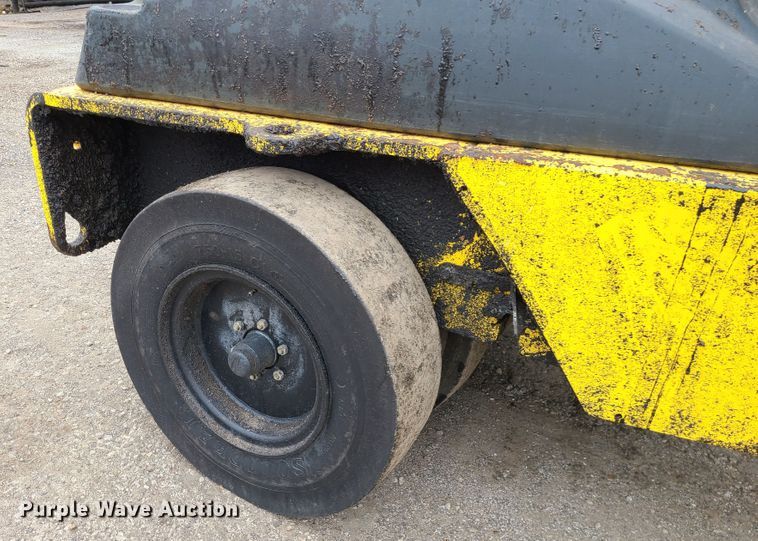 image for item IF9277 2017 Bomag BW11RH-5  pneumatic roller