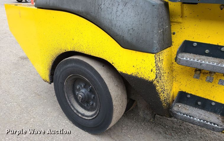 image for item IF9277 2017 Bomag BW11RH-5  pneumatic roller