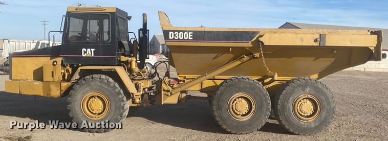 image for item IG9268 Caterpillar D300E  haul truck