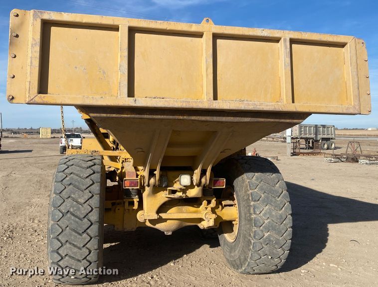 image for item IG9268 Caterpillar D300E  haul truck