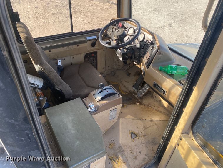 image for item IG9268 Caterpillar D300E  haul truck