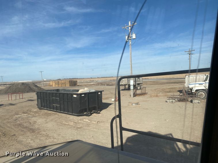 image for item IG9268 Caterpillar D300E  haul truck