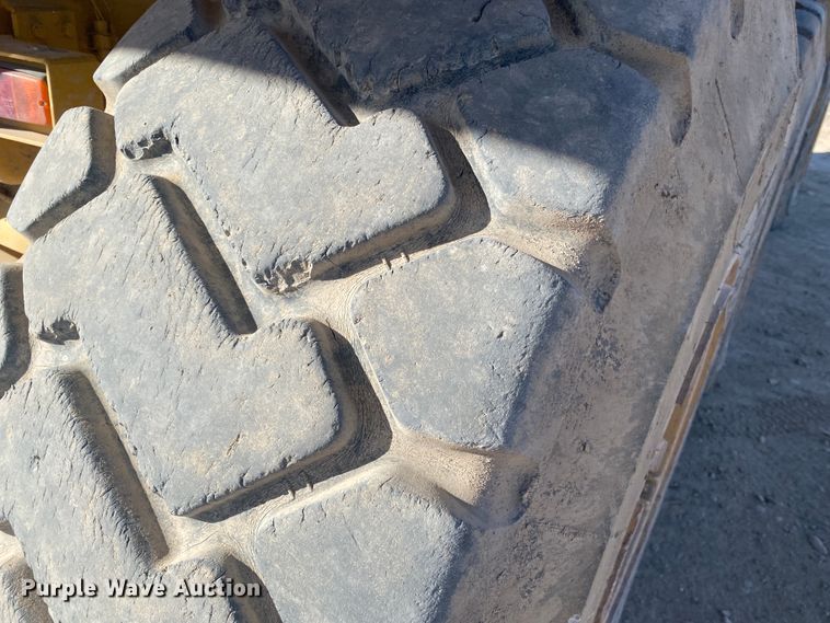 image for item IG9268 Caterpillar D300E  haul truck