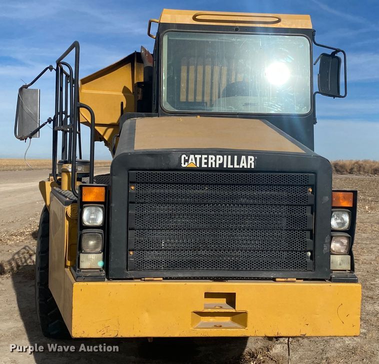 image for item IG9270 1996 Caterpillar D300E  haul truck