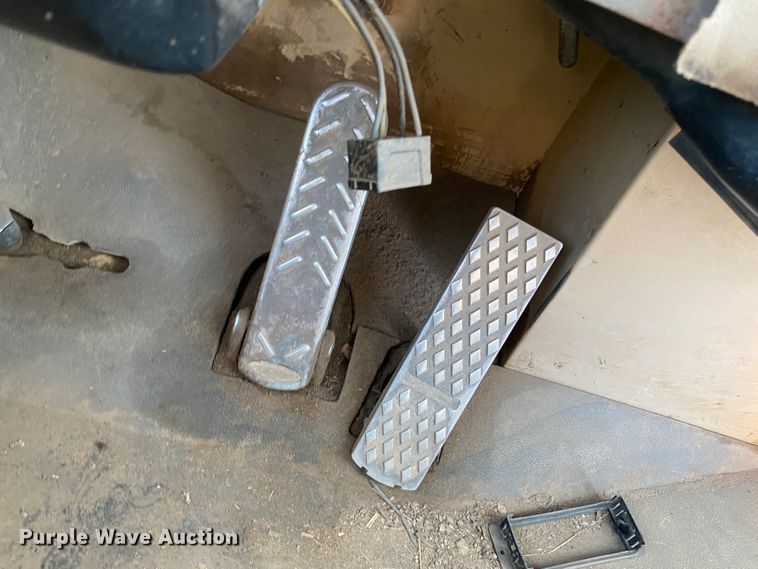 image for item IG9270 1996 Caterpillar D300E  haul truck