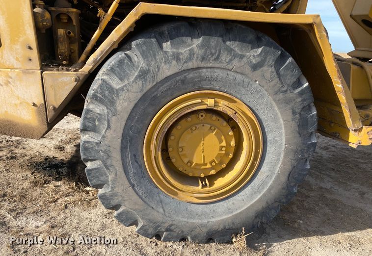 image for item IG9270 1996 Caterpillar D300E  haul truck