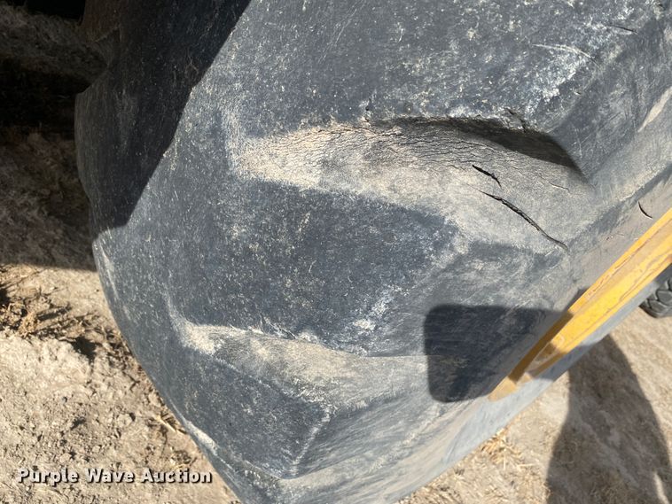 image for item IG9270 1996 Caterpillar D300E  haul truck