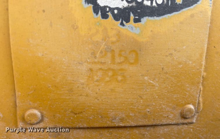 image for item IG9270 1996 Caterpillar D300E  haul truck