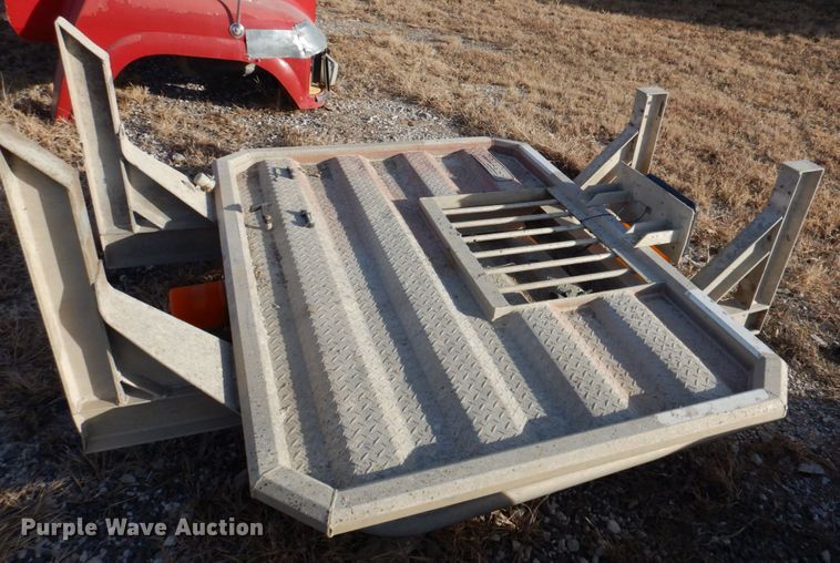 image for item IH9112 Headache racks