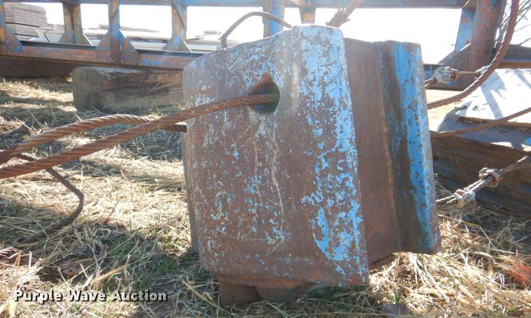 image for item IH9122 Pile driver