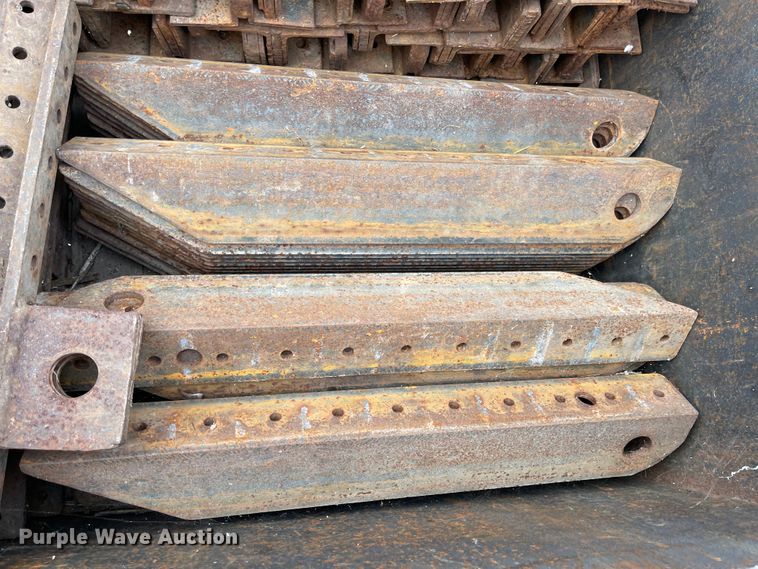 image for item IJ9539 Grain bin erection equipment