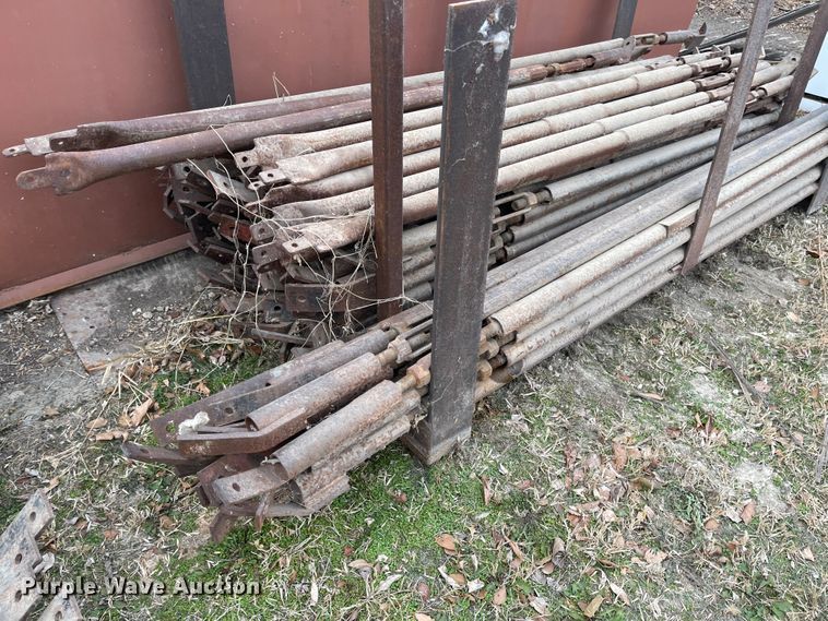 image for item IJ9539 Grain bin erection equipment