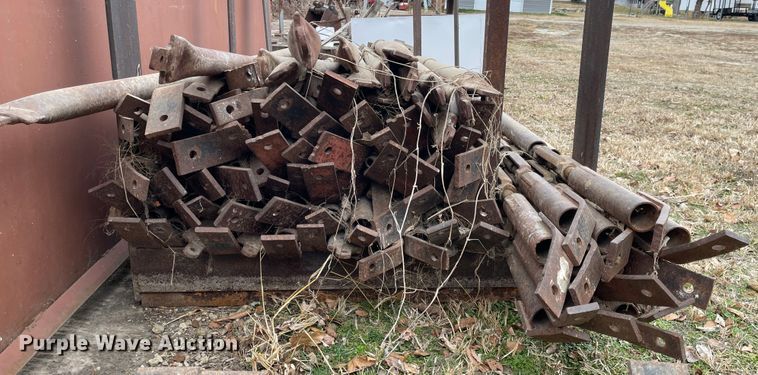 image for item IJ9539 Grain bin erection equipment