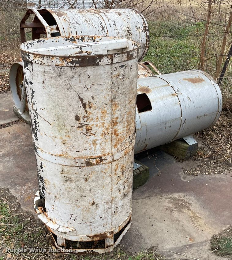 image for item IJ9539 Grain bin erection equipment