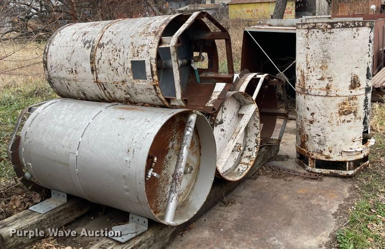 image for item IJ9539 Grain bin erection equipment