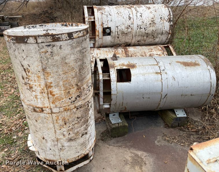 image for item IJ9539 Grain bin erection equipment