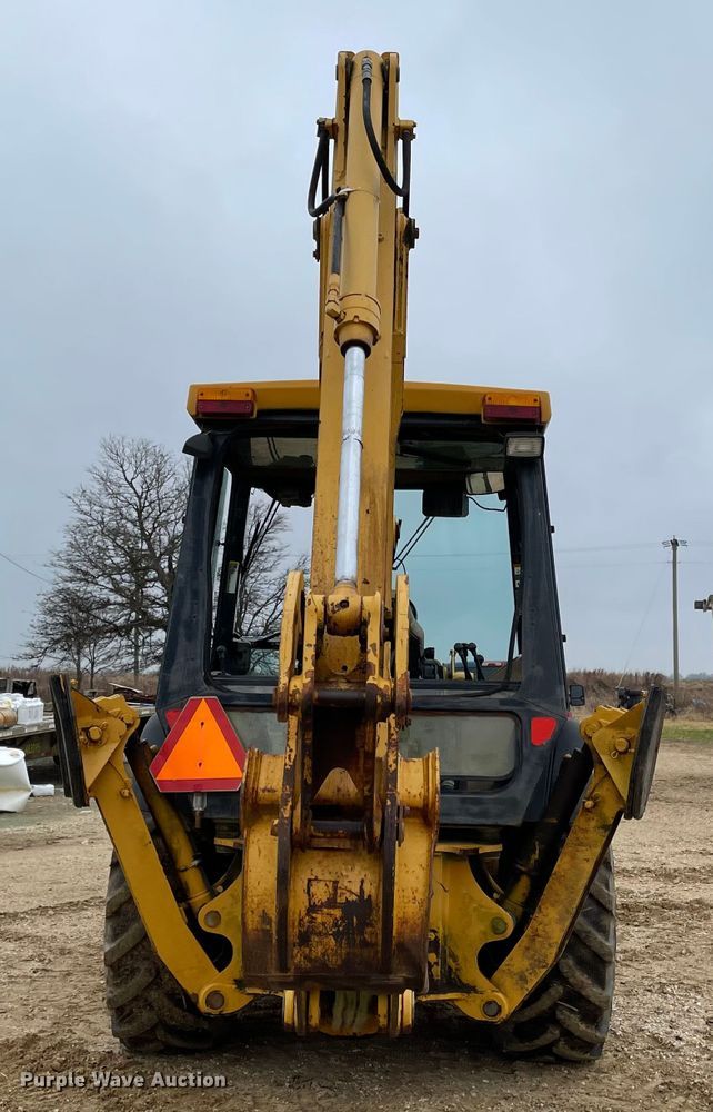 image for item IJ9565 1998 John Deere 310E  backhoe