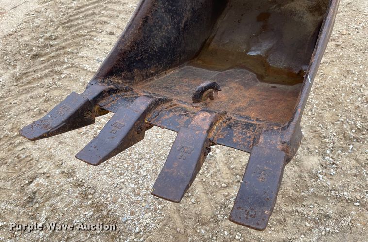 image for item IJ9565 1998 John Deere 310E  backhoe