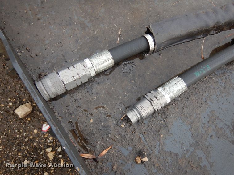 image for item IO9558 Virnig  72"W skid steer sweeper