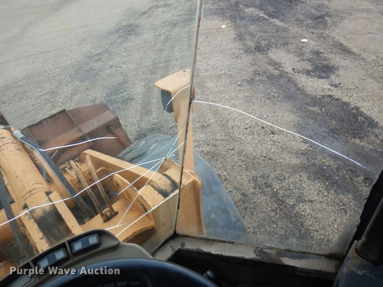 image for item IO9570 2005 Case 621D  wheel loader