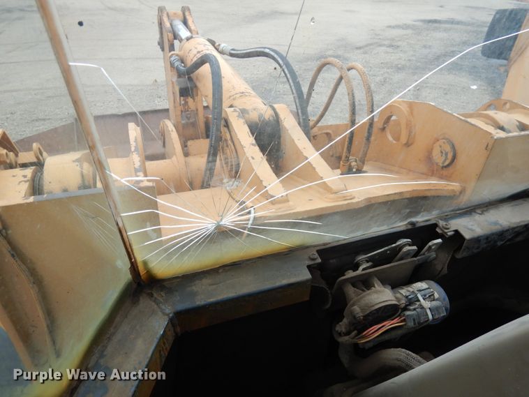 image for item IO9570 2005 Case 621D  wheel loader