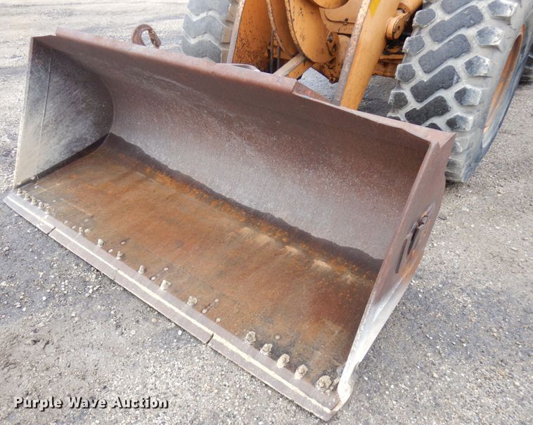 image for item IO9570 2005 Case 621D  wheel loader