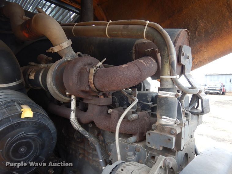 image for item IO9570 2005 Case 621D  wheel loader