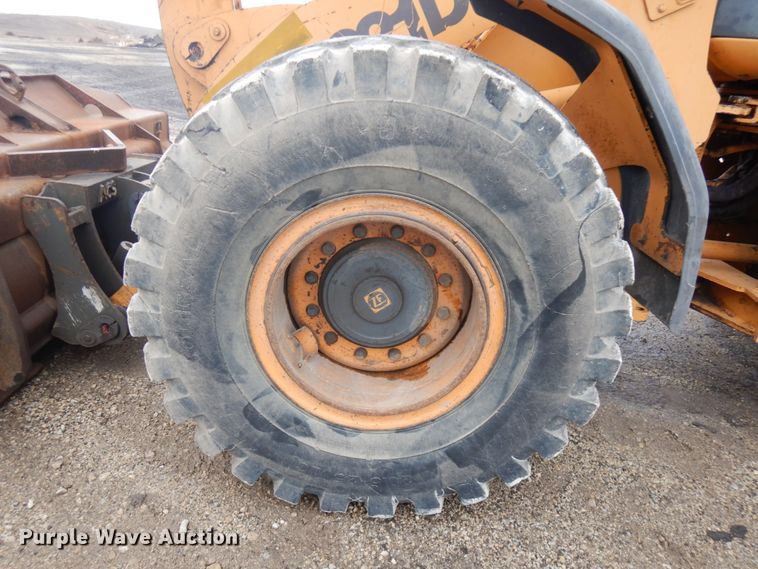 image for item IO9570 2005 Case 621D  wheel loader