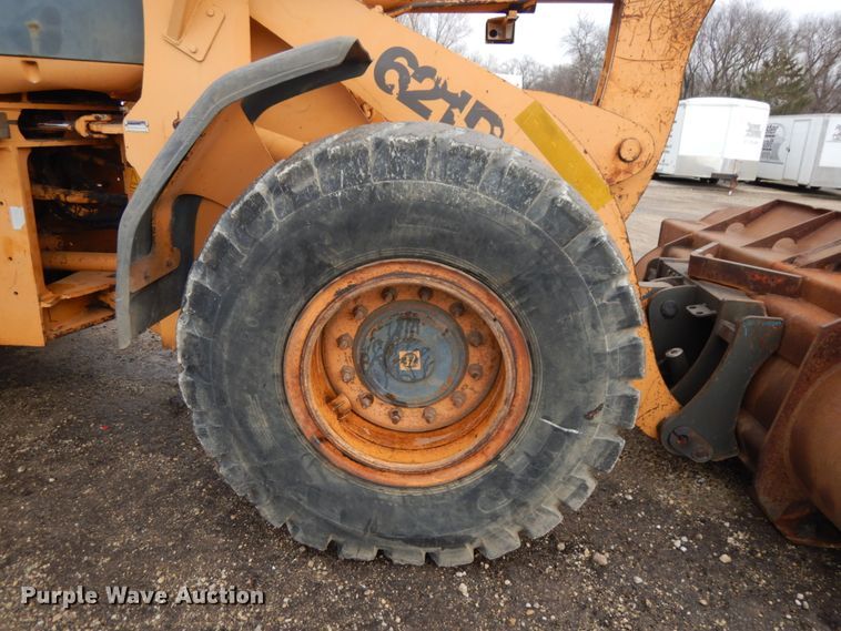 image for item IO9570 2005 Case 621D  wheel loader