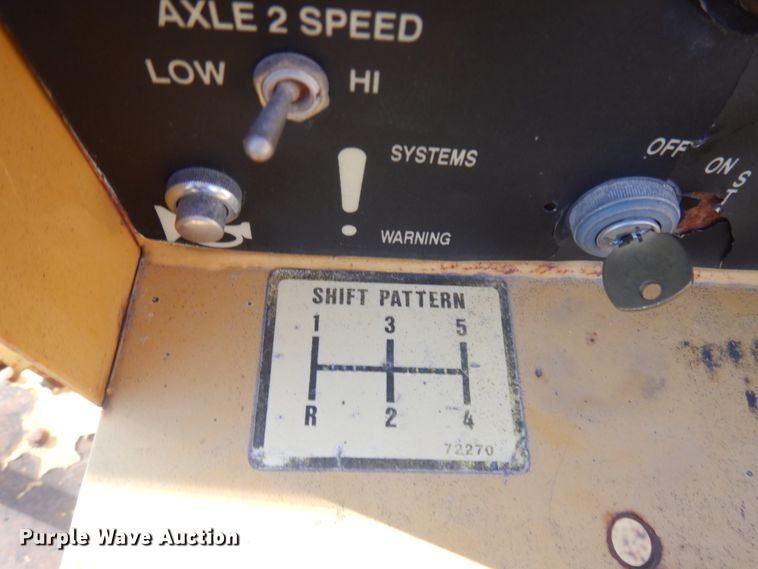 image for item IO9631 1996 Rosco SPR-H  chip spreader