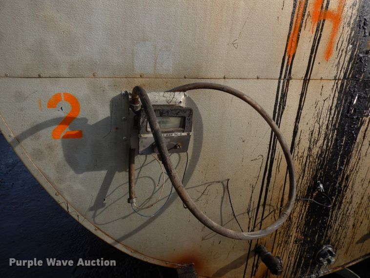 image for item IO9643 Hy-Way HoTank  oil tank