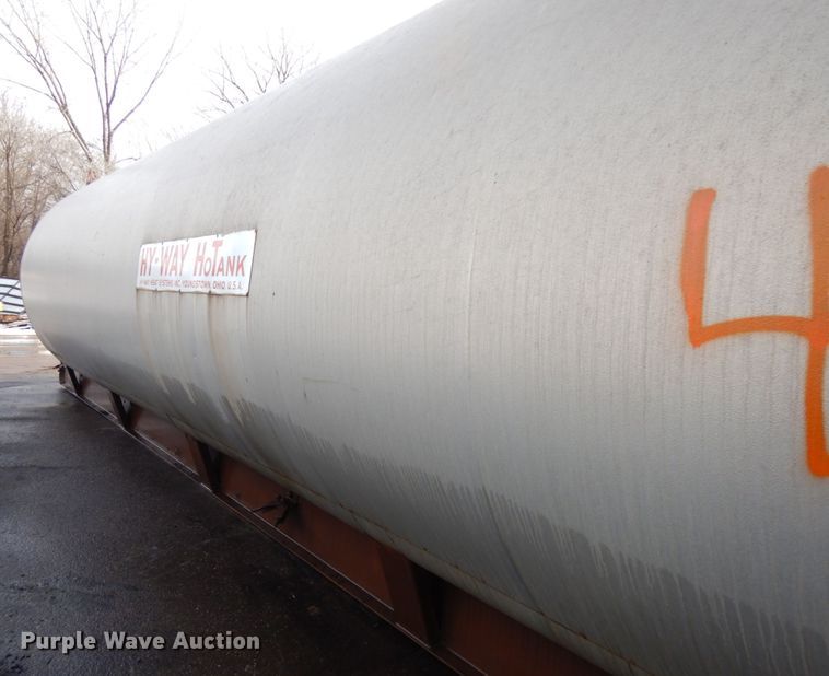 image for item IO9643 Hy-Way HoTank  oil tank