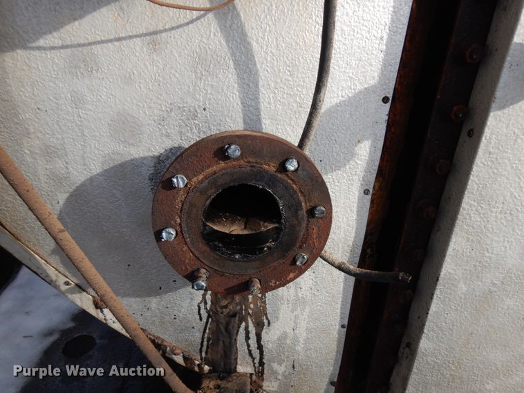 image for item IO9644 Hy-Way HoTank  oil tank