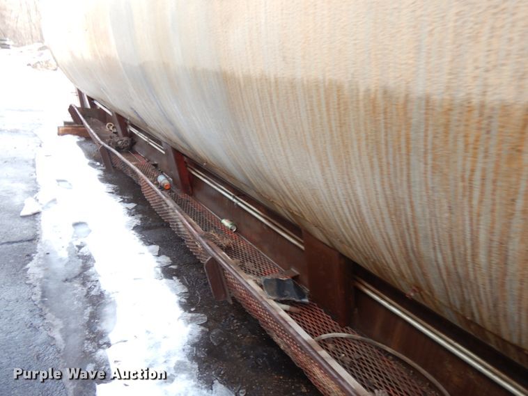 image for item IO9644 Hy-Way HoTank  oil tank