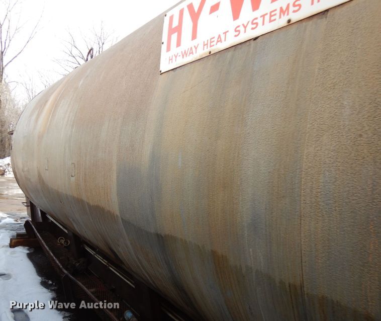 image for item IO9644 Hy-Way HoTank  oil tank