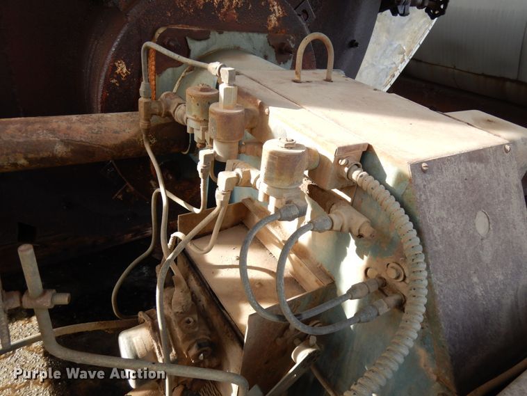 image for item IO9644 Hy-Way HoTank  oil tank