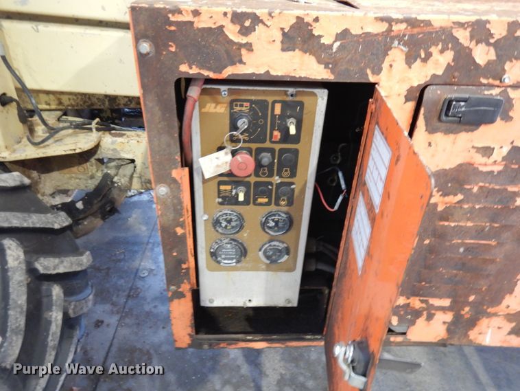 image for item IO9650 JLG 40RTS  scissor lift