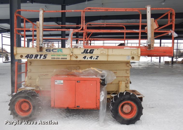 image for item IO9651 JLG 40RTS  scissor lift