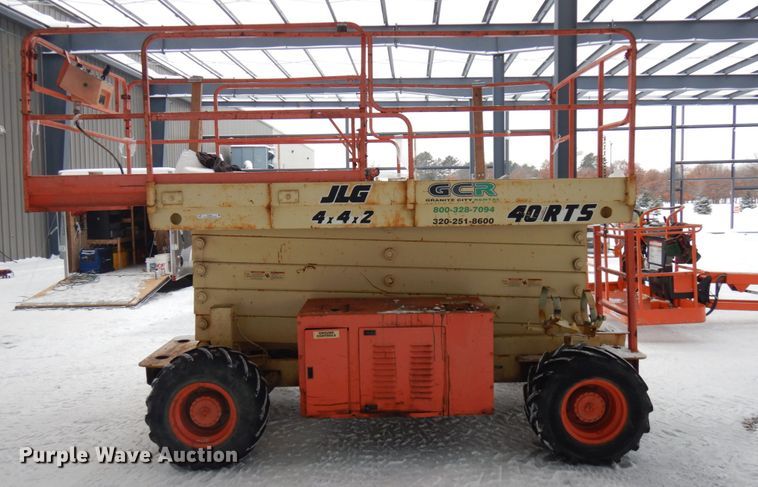 image for item IO9651 JLG 40RTS  scissor lift