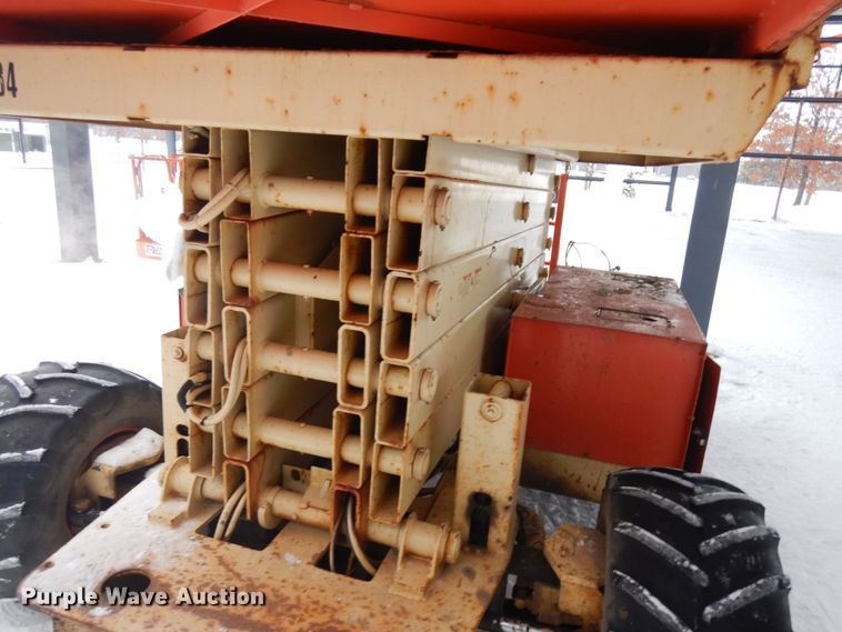 image for item IO9651 JLG 40RTS  scissor lift