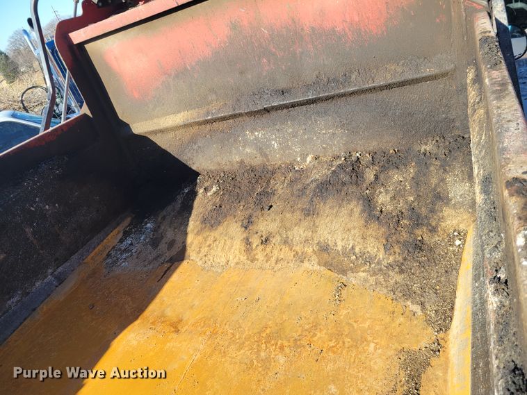 image for item IV9740 2000 International 4700  dump truck