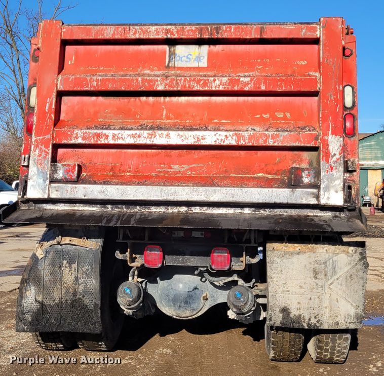 image for item IV9742 2005 Sterling LT8500  dump truck