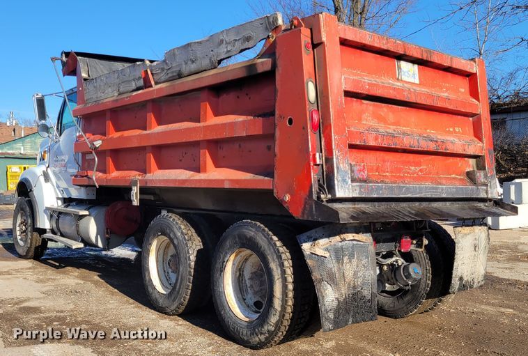image for item IV9742 2005 Sterling LT8500  dump truck