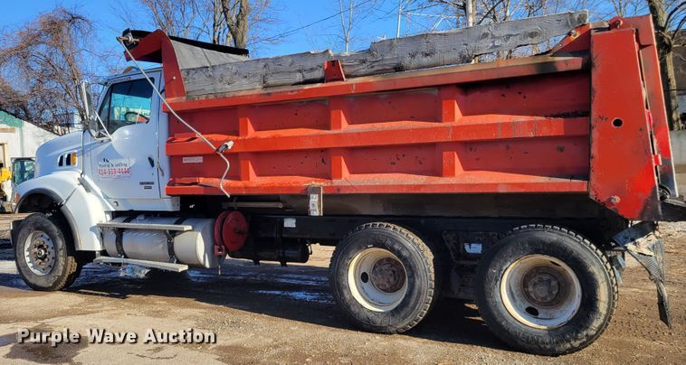 image for item IV9742 2005 Sterling LT8500  dump truck