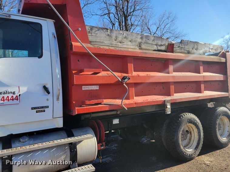 image for item IV9742 2005 Sterling LT8500  dump truck