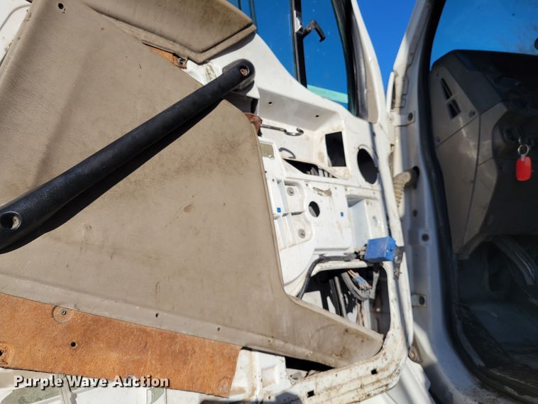 image for item IV9742 2005 Sterling LT8500  dump truck